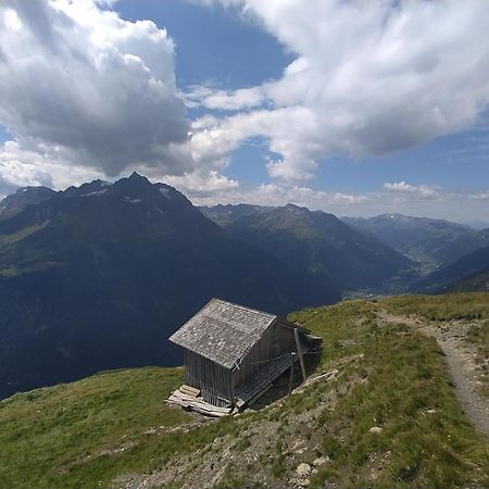 Arlberghaus Rocks Villa Flirsch Ngoại thất bức ảnh